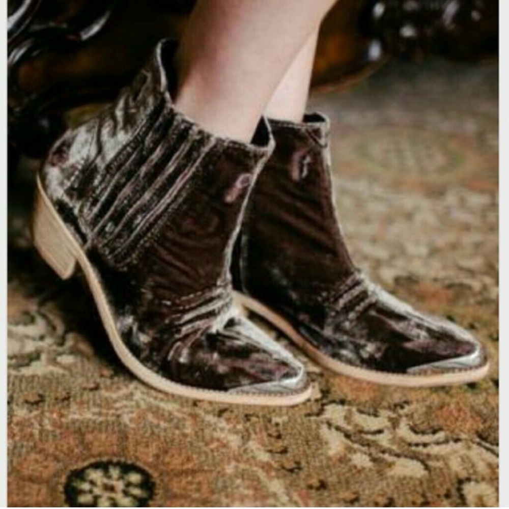 Free People “Barbary” distressed Chic Velvet Ankle Booties